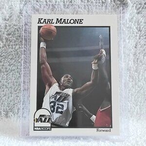 5/$20 Mint 1991 NBA Hoops Karl Malone NBA Player Card 211!!